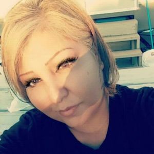 Meet your Posher, Cecelia